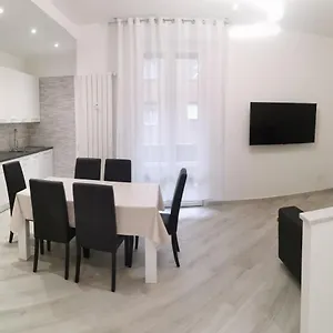 شقة Residenze Niguarda E