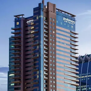 Hotel Pullman Jumeirah Lakes Towers Y Residencia