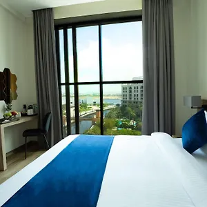 Grand Kingsgate Jaddaf Waterfront By Millennium **** Dubai