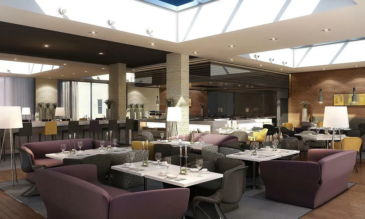 Hyatt Place Dubai Wasl District 4*,